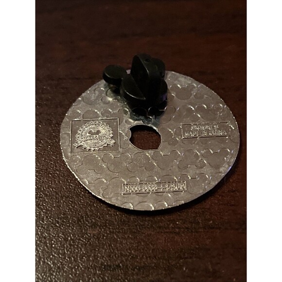 Disney Cheshire Cat Character Donut Mystery Trading Pin - Picture 3 of 4